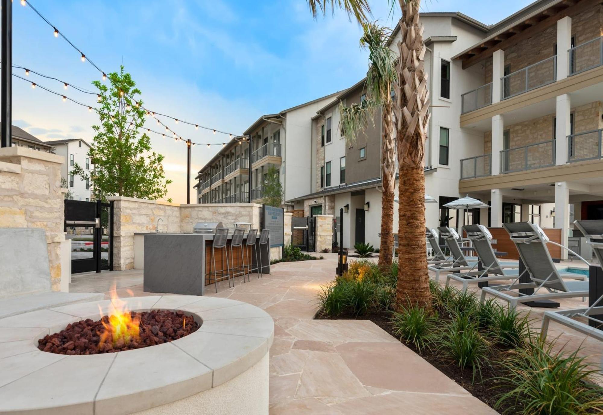 The Artesian Apartments By Barsala The Hills Exterior photo